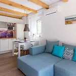 House - Ap. 2 *