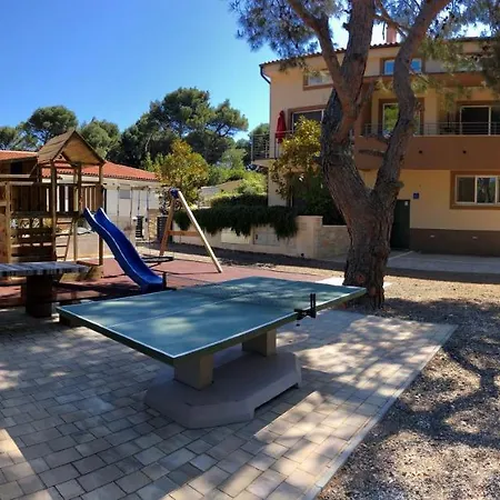 House - Ap. 2 Премантура