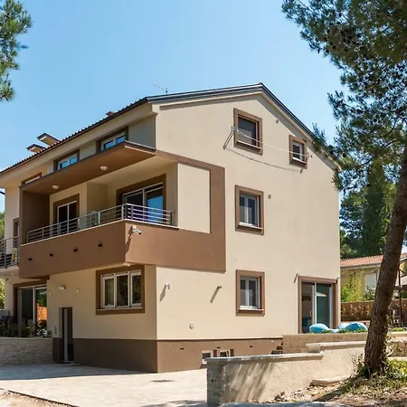 House - Ap. 2 Premantura