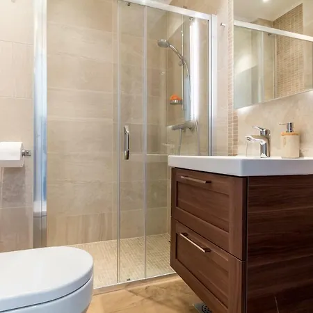 House - Ap. 2 Daire Premantura